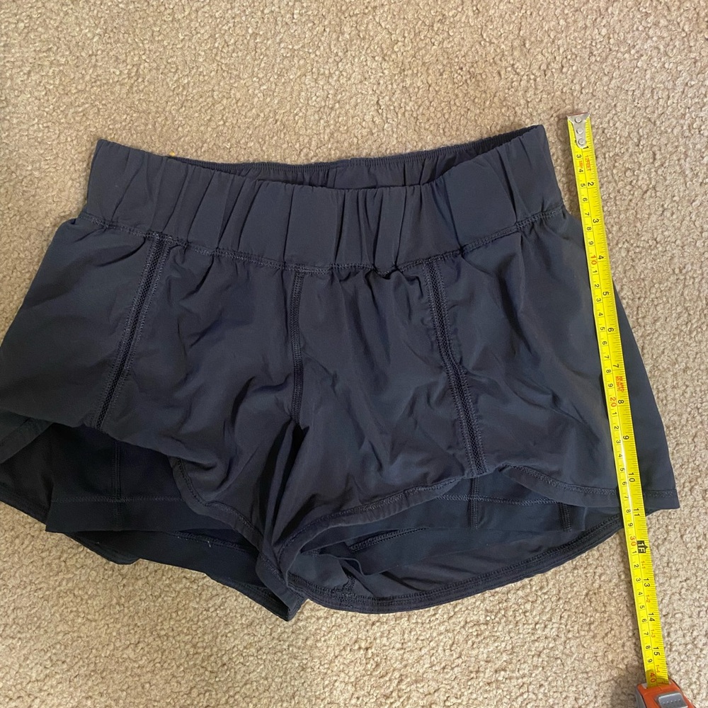 LuLulemon Women's Black Shorts